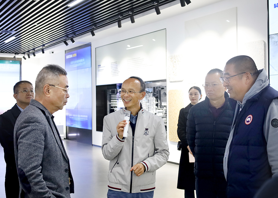 深化合作，共话未来丨马可波罗董事长黄建平一行莅临科达参观交流